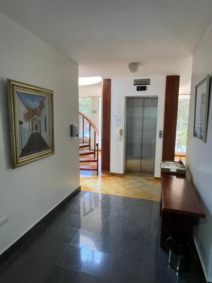 Aparta Hotel Plaza Del Sol 산토도밍고 외부 사진